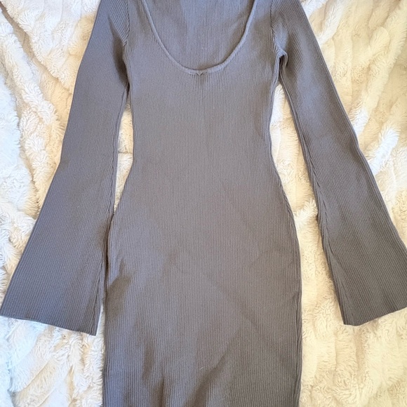 H&M gray mid length dress, size small - Picture 2 of 2